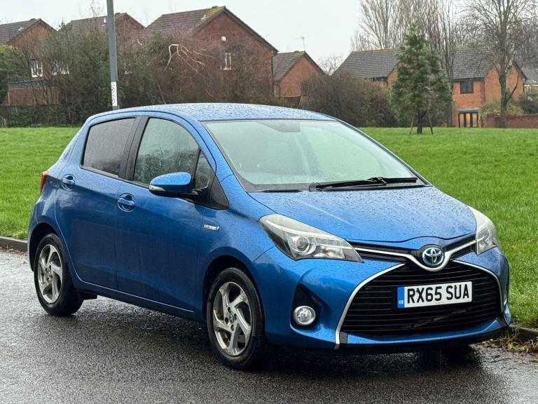 2015 Toyota Yaris 1.5 Hybrid Icon 5dr CVT HATCHBACK PETROL/ELECTRIC Automatic