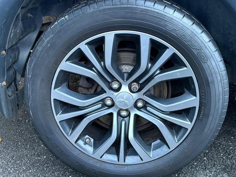 2016 Mitsubishi Outlander 2.2 DI-D GX3 5dr Auto ESTATE DIESEL Automatic