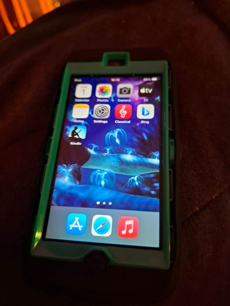 Apple iPod Touch 7th Gen, 128GB - New Condition