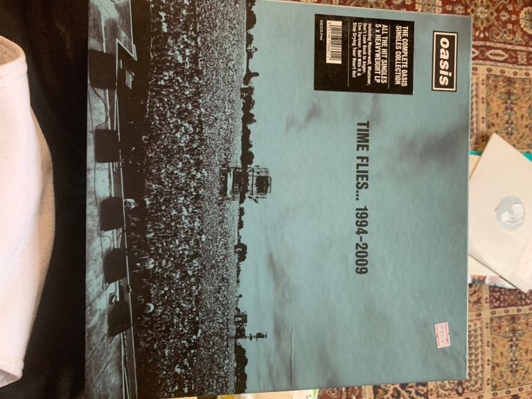 Time flies… 1994-2009 Oasis Vinyl Box Set 1st issue 