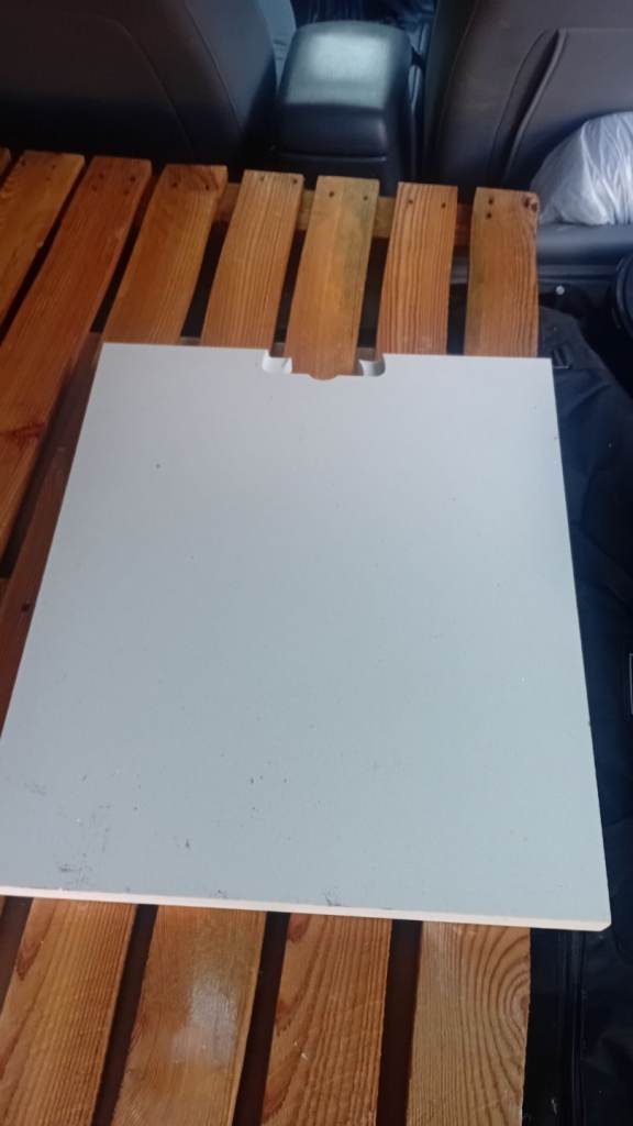 White quartz stone slab countertop off-cut