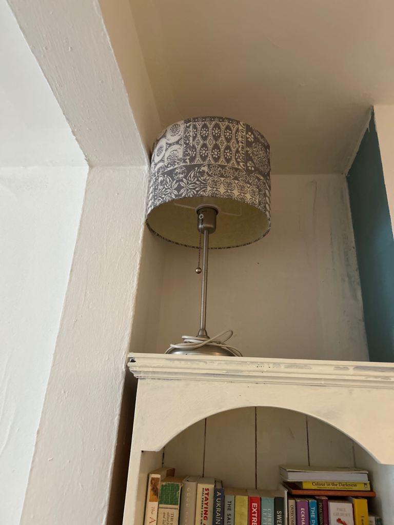 Lamp and matching vase 