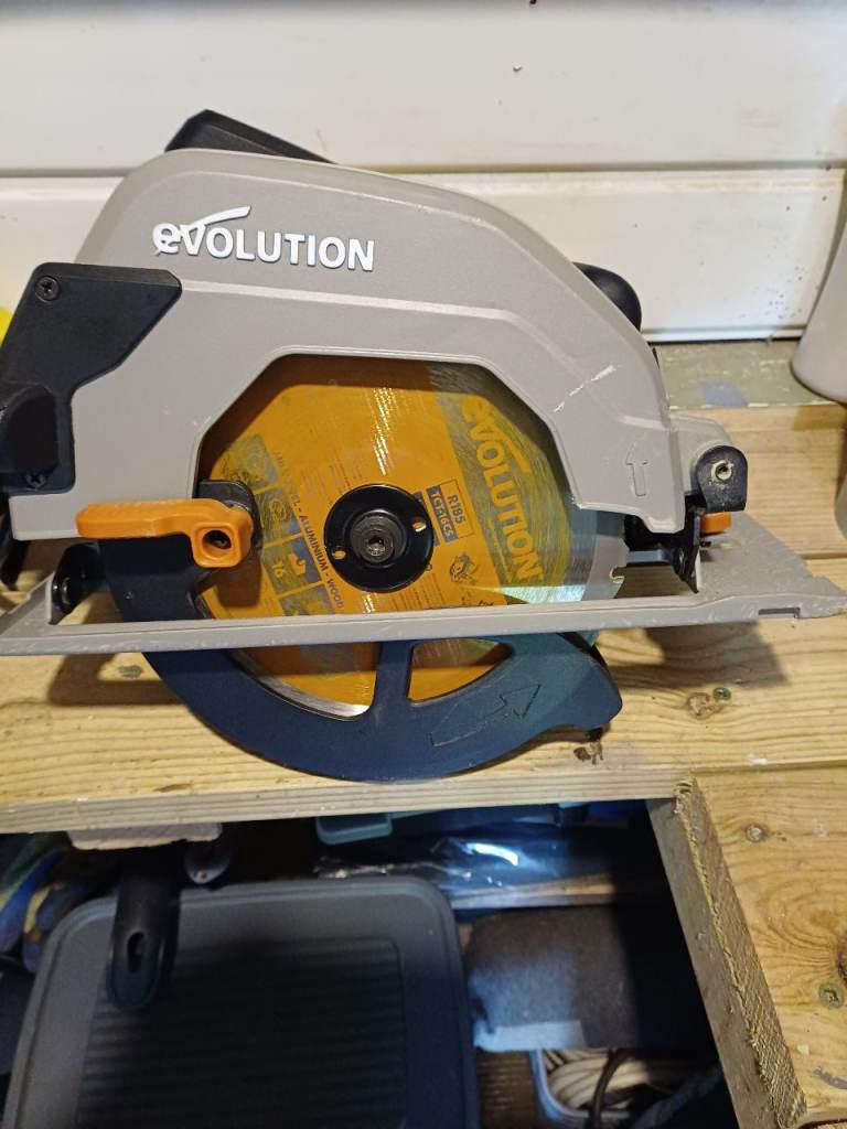 Power tools 