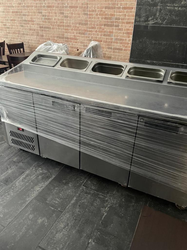 3 Pizza Topping Prep Counter Commercial Restaurant Fridge - Used
