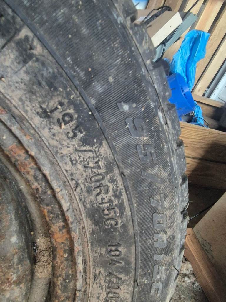 Transit wheel with good tyre