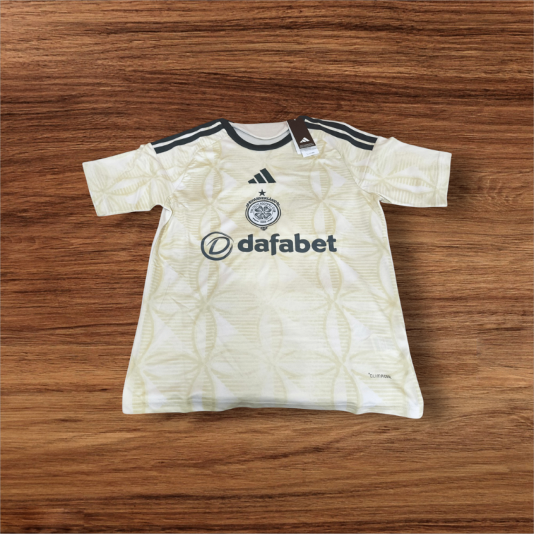 Celtic FC 2026/27 Third Shirt (Small man)