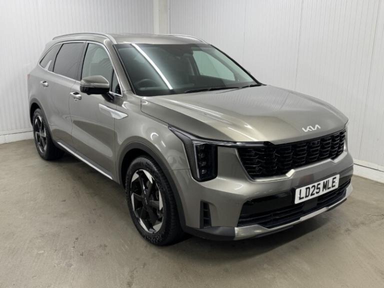 KIA SORENTO 1.6 T-GDi HEV 3 5dr Auto