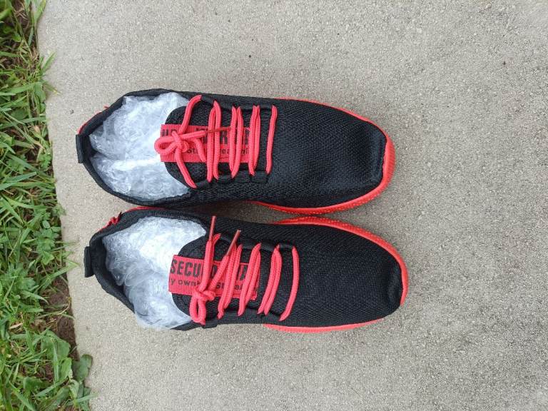 Brand 🆕 canvas trainers black and Red lace up 