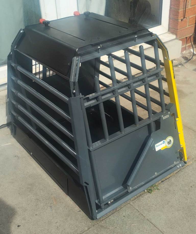 Mimsafe / Variocage (L) Single travel dog box ( Lockable ) "Delivery Available" 