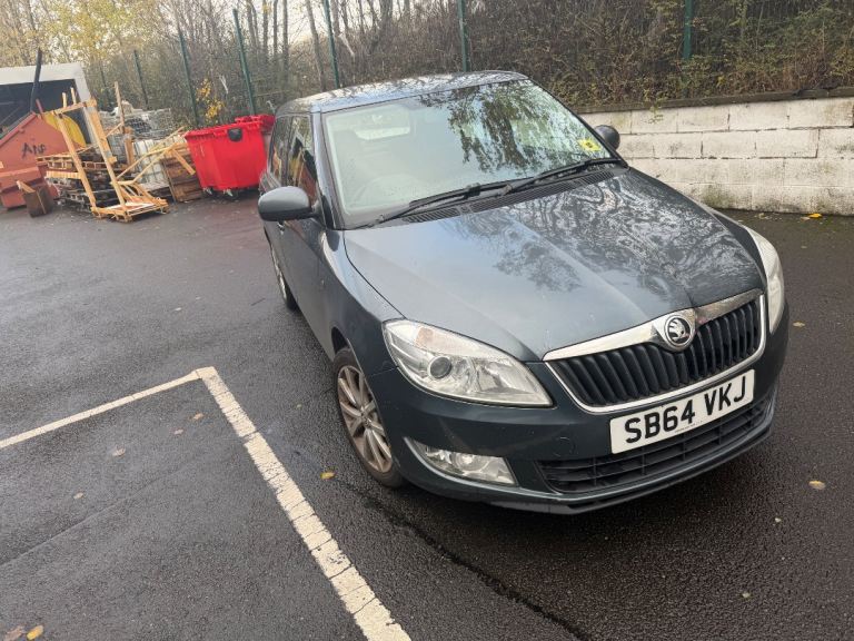 Skoda, FABIA, Hatchback, 2014, Manual, 1598 (cc), 5 doors