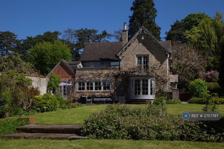 5 bedroom house in Chesterton, Bicester, OX26 (5 bed) (#2757797)