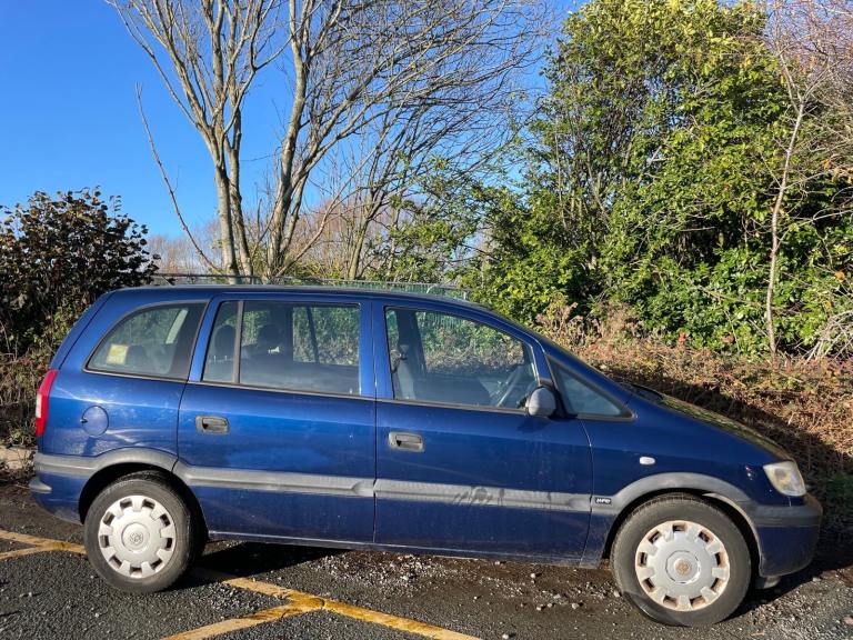 VAUXHALL ZAFIRA 1.6 LIFE 54 REG 7 SEATS 5 DOOR MPV MOT SEPTEMBER 14TH 2026 LOW INSURANCE 38+MPG 