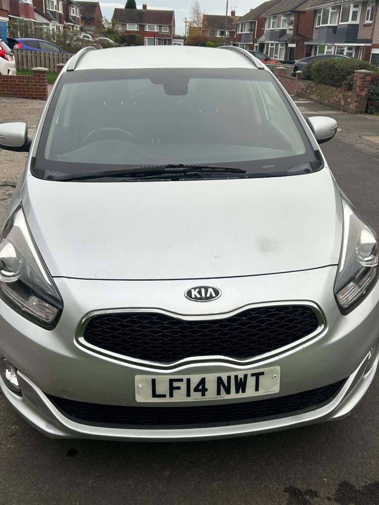 Kia Carens 1.7 Diesel Automatic 