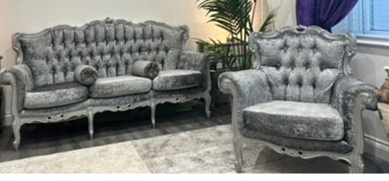 Stunning French Louis / Italian Antique Style Sofa & Armchair Set 