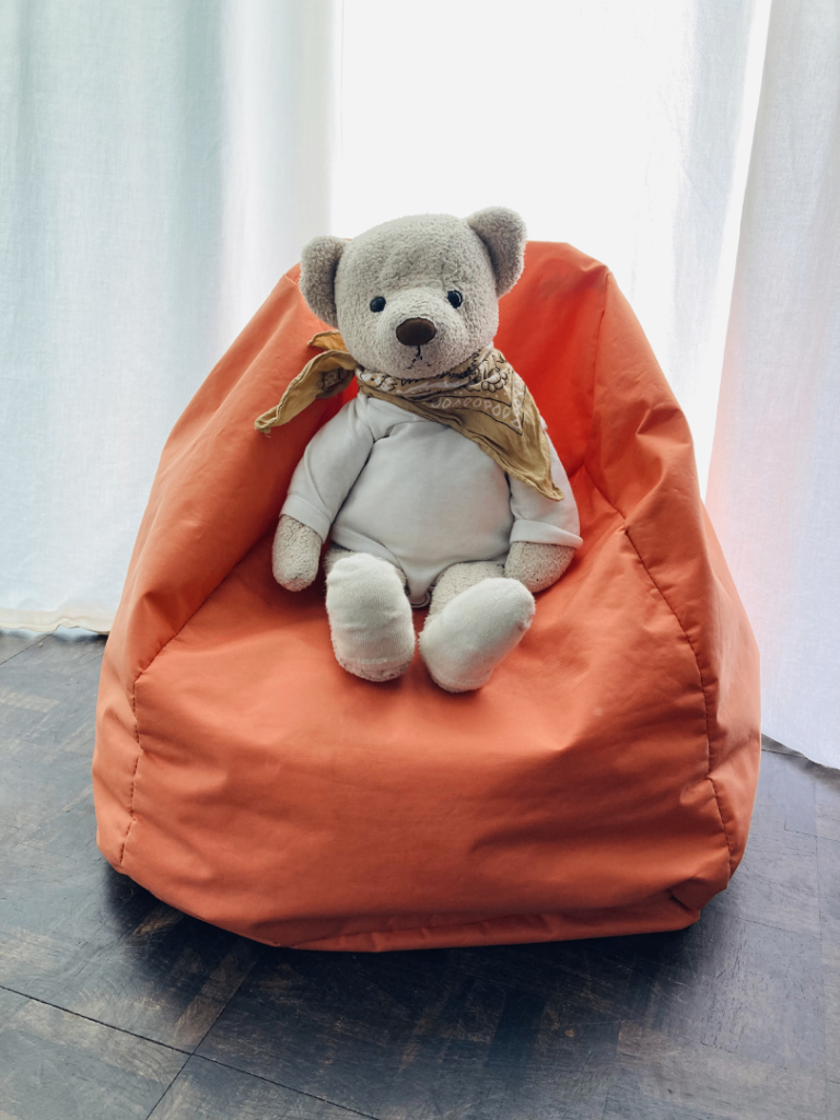 Toddler beanbag Orange – Good Condition