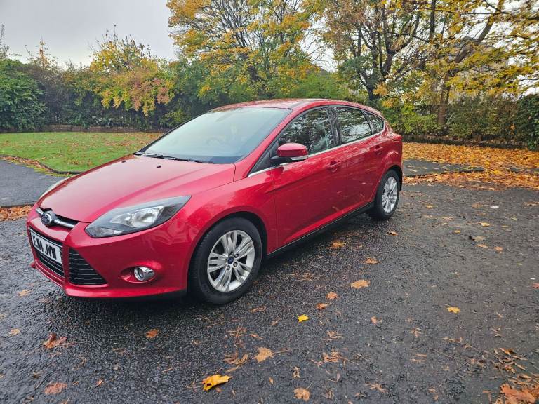 2014 FORD FOCUS TITANIUM NAVIGATOR 1596cc PETROL AUTOMATIC 6 Speed 5 DOOR HATCHBACK