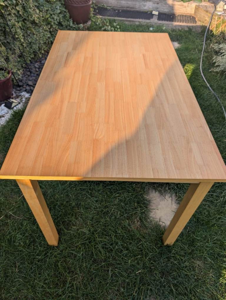 image for Dining table, barely used.