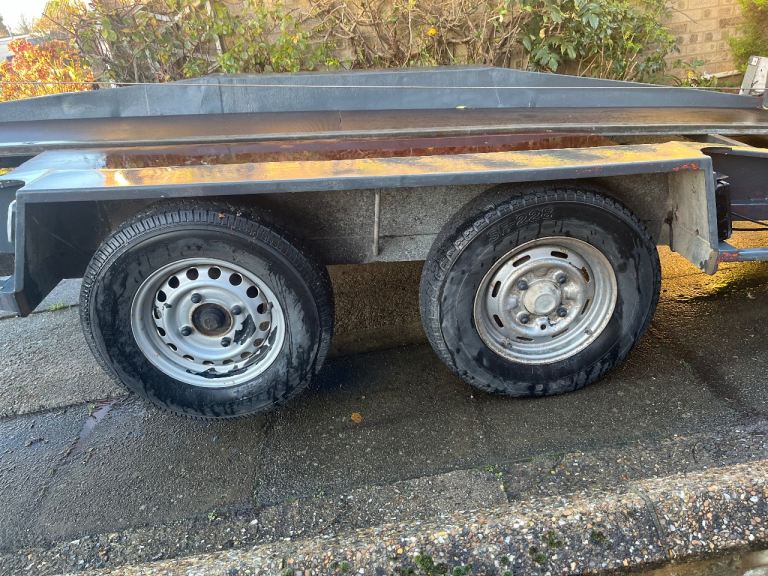 Car transporter trailer tilt bed twin axle