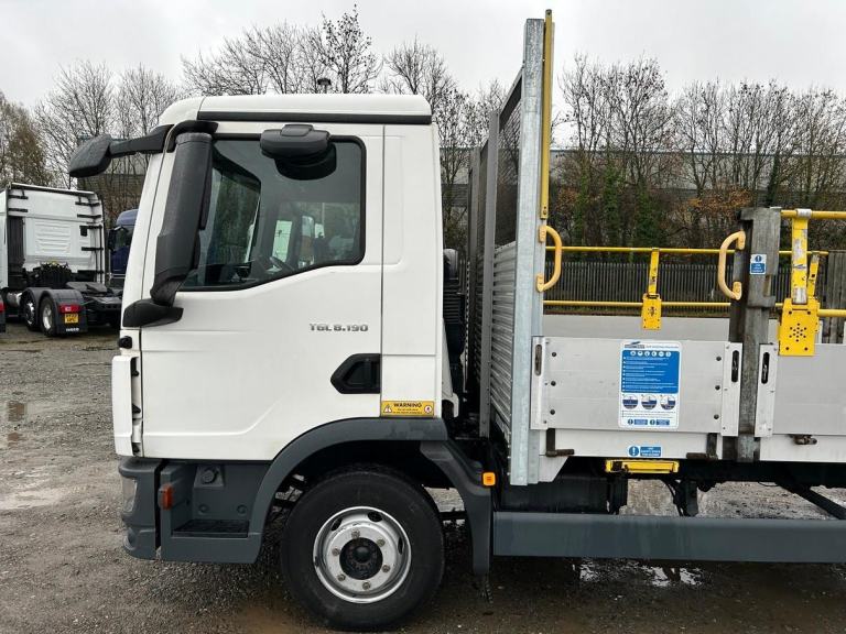MAN TGL 8.190 7.5-TONNE DROPSIDE FLAT 2022 – BV22 FRL