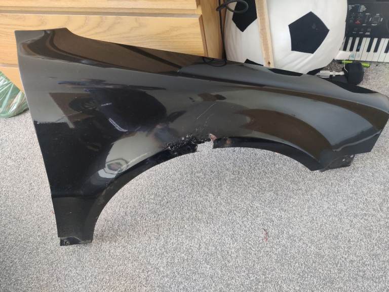 Volkswagen Passat B5.5 right front wing