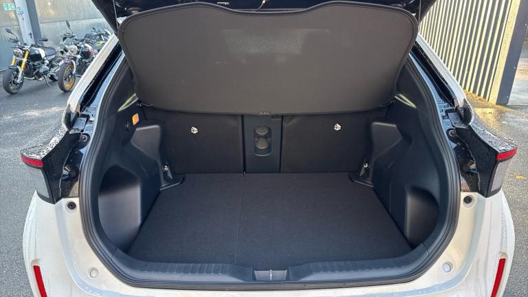 2025 Toyota Yaris Cross 1.5 Hybrid 130 Premiere Edition 5dr CVT Hybrid Estate Estate Hybrid Autom...