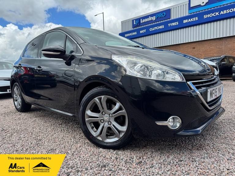 2015 Peugeot 208 VTi PureTech Allure Hatchback Petrol Manual