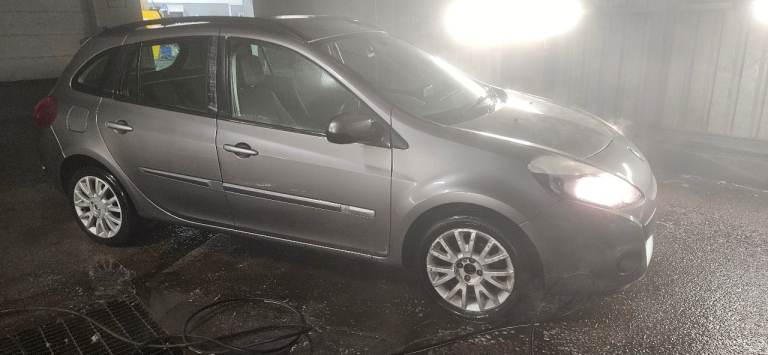 Renault, CLIO, Estate, 2010, Manual, 1461 (cc), 5 doors