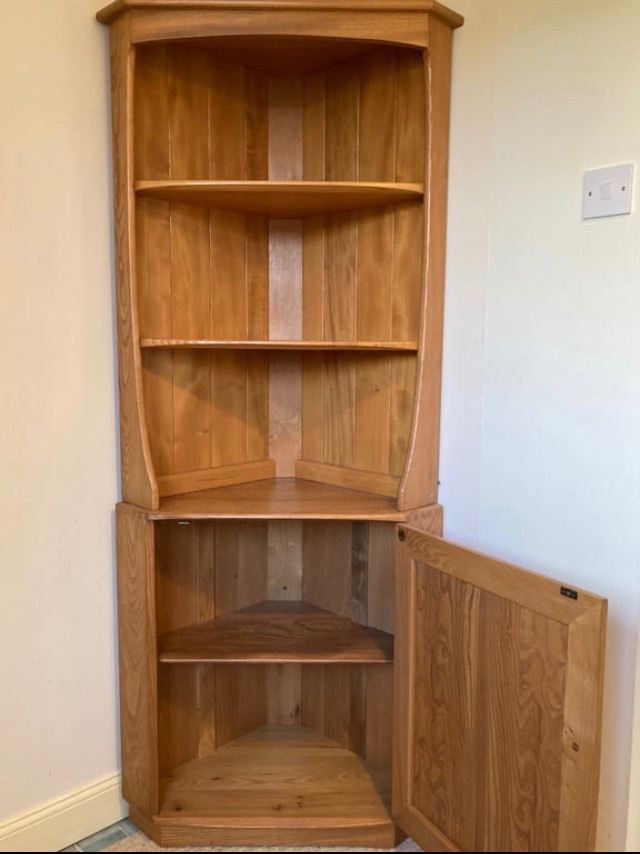 Ercol Windsor Corner Cabinet Solid Elm Model 743C In Light Finish RARE 