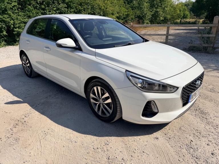 2017 Hyundai i30 1.6 CRDi SE Nav 5dr HATCHBACK DIESEL Manual