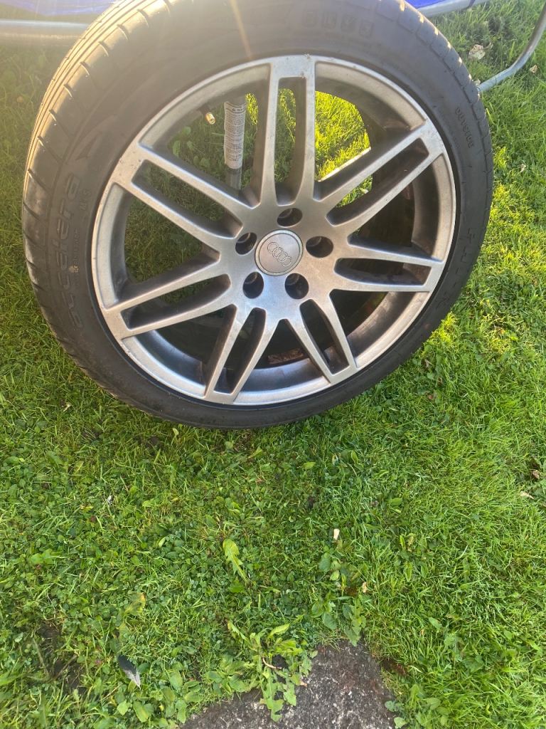 Audi 18” Le Mans alloys 