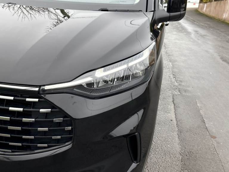 2024 Ford Tourneo Custom Family Wheelchair Accessible Vehicle 