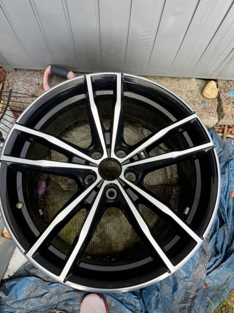 BMW 3 series (G20) front alloy wheels 