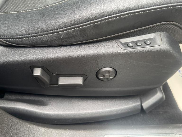 2019 Vauxhall Grandland X 12 Turbo Elite Nav 5dr HATCHBACK Petrol Manual