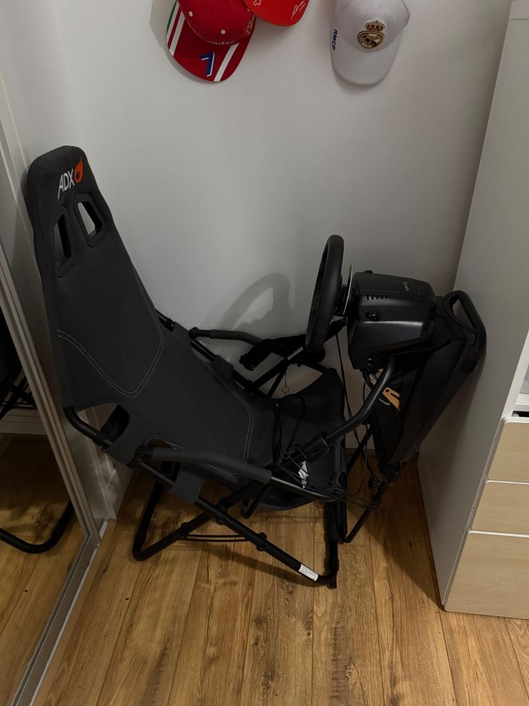 Logitech G920 with shifter and racing seat