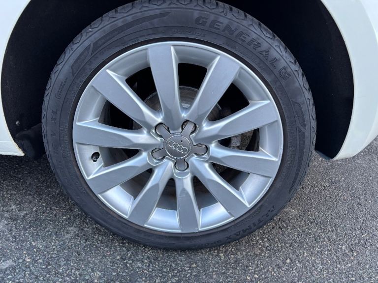 2010 60 PLATE AUDI A1 1.4TFSI SPORT 3DR, HPI CLEAR