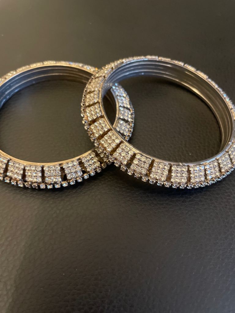 image for 2 stunning bracelets with stones