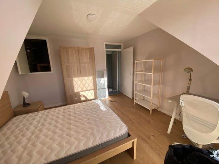 DOUBLE ROOM TO RENT IN WALTHAMSTOW - BILLS INCLUDED ✅