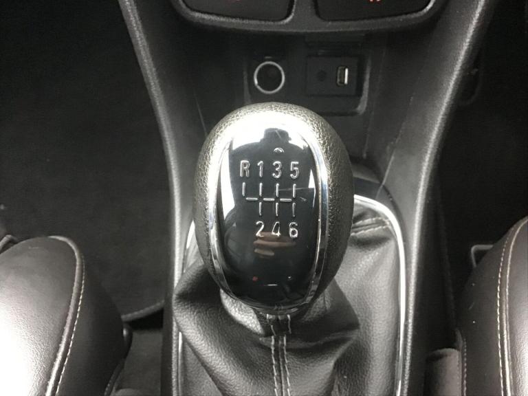 2015 Vauxhall Mokka 1.4i Turbo SE SUV 5dr Petrol Manual 2WD Euro 6 (s/s) (140 ps) HATCHBACK Petro...