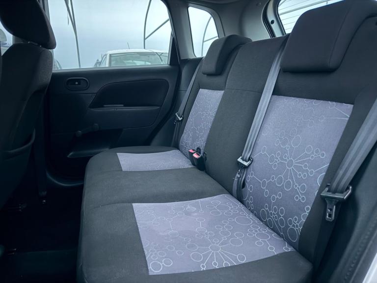 2008 Ford Fiesta 1.25 Style 5dr HATCHBACK Petrol Manual