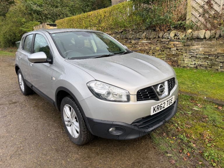 Nissan, QASHQAI, Hatchback, 2013, Manual, 1461 (cc), 5 doors