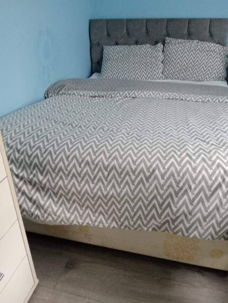 Furnished double room to let