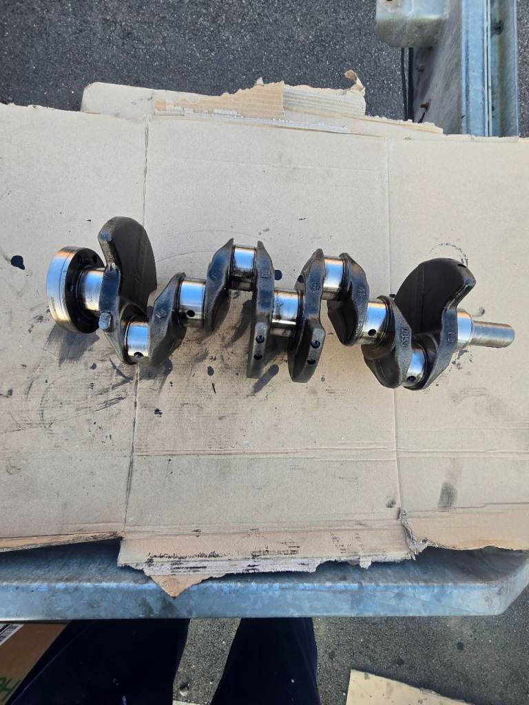 Crankshaft s/n1220100QAX Renault Nissan Mercedes 1.5L Diesel K9K
