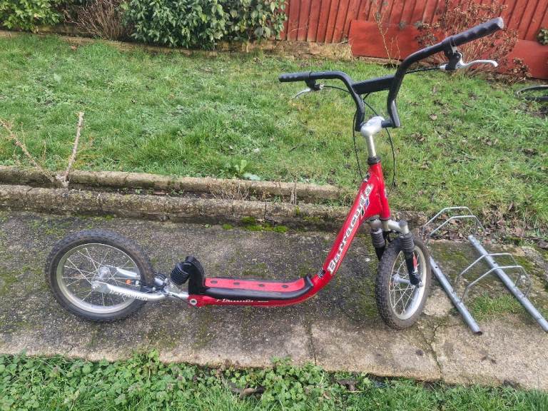  KIDS BOYS CHILDREN BARRACUDA SCOOTER