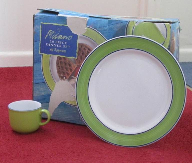DINNER & TEA SET, 20 PIECE SET 'MILANO BY RAYWARE' BRAND NEW & BOXED
