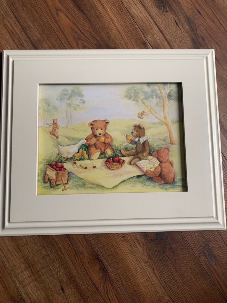 Kids teddy bear’s picnic picture 