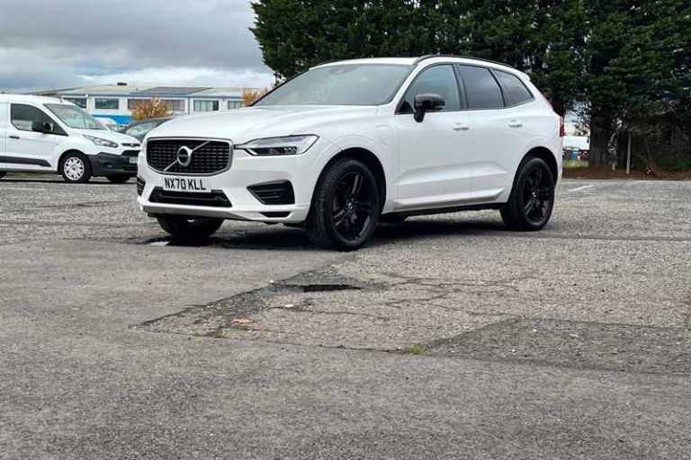 2020 Volvo XC60 2.0 T8 [390] Hybrid R DESIGN 5dr AWD Geartronic ESTATE PETROL/ELECTRIC Automatic
