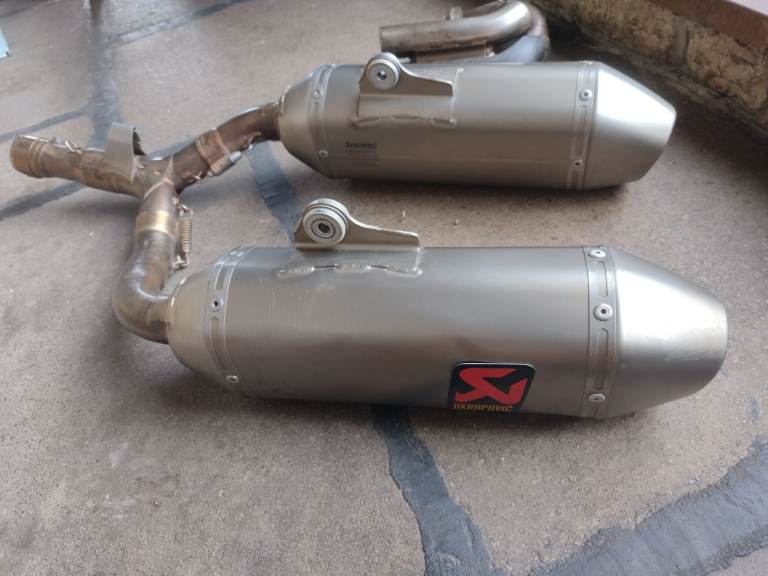 Honda CRF250R 2013-2017 Akrapovic Full Exhaust System. VGC. S-H2MR9-QTA #Amazing. BARGAIN