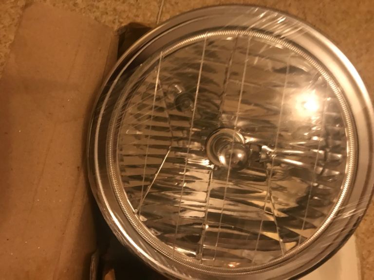 Motorcycle chrome headlamp 