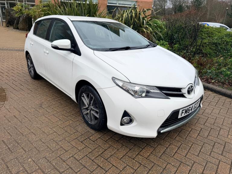 2015 Toyota Auris 1.6 V-Matic Icon Plus Hatchback 5dr Petrol Manual Euro 5 (132
