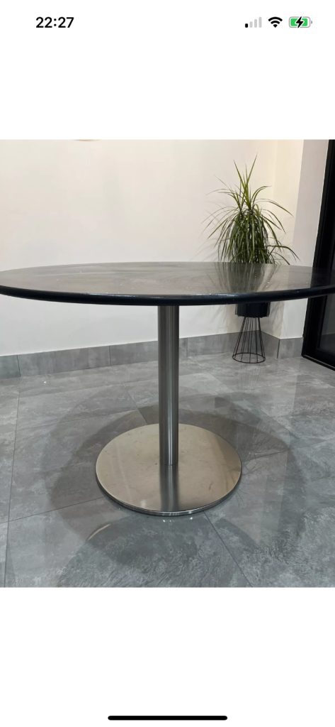 Helsinki 110cm brushed still Starlight quartz top dining table And chair